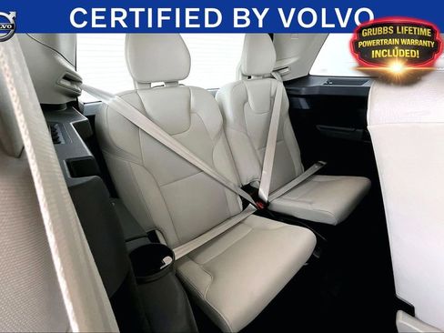 Used 2022 Volvo XC90 T6 Momentum w/ Climate Package AWD/4WD image 37