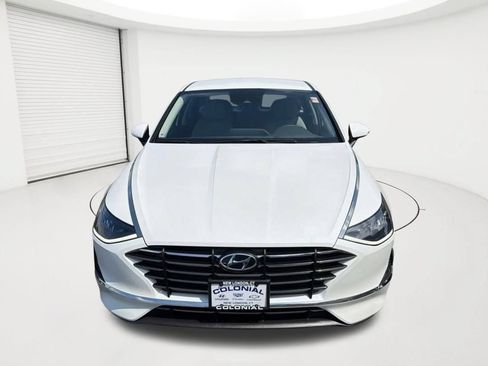 Used 2022 Hyundai Sonata SE FWD image 2