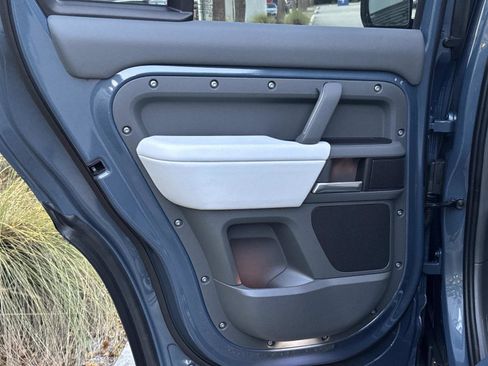 New 2025 Land Rover Defender 110 S AWD/4WD image 12