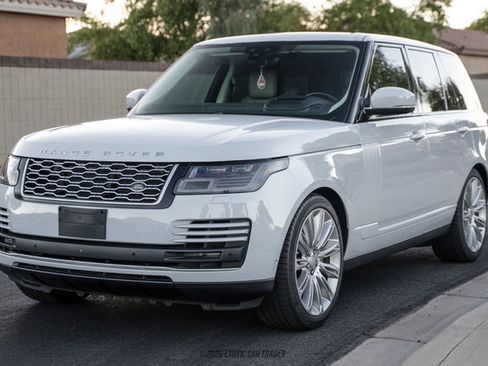 Used 2019 Land Rover Range Rover Supercharged AWD/4WD image 14