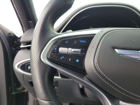 Used 2022 Genesis GV70 3.5T Sport w/ Sport Prestige Package AWD/4WD image 22