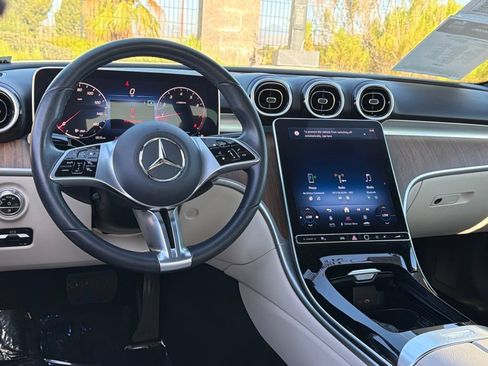 Used 2024 Mercedes-Benz C 300 Sedan image 32