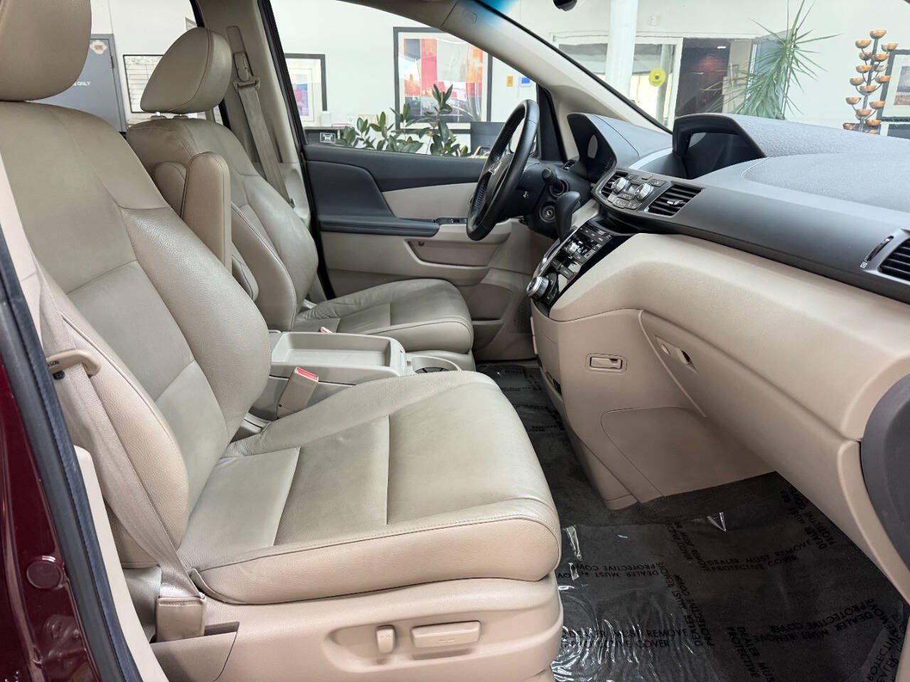 Used 2011 Honda Odyssey EX-L image 16