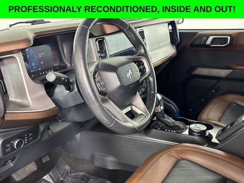 Used 2022 Ford Bronco Outer Banks image 8