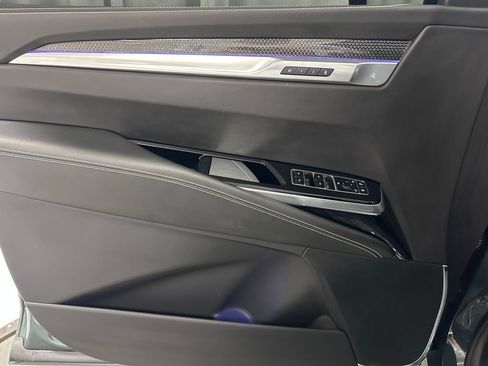 Used 2025 Cadillac Escalade V image 4