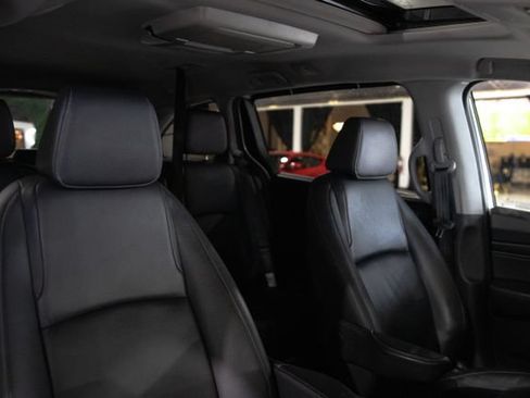 Used 2023 Honda Odyssey Touring image 14