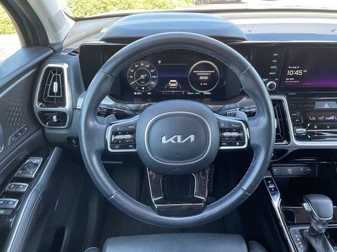 Used 2023 Kia Sorento SX AWD/4WD image 14