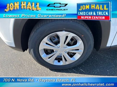 Used 2026 Chevrolet Trax LS image 21