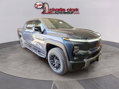 New 2025 Chevrolet Silverado EV LT w/ LPO, Utility Wall Package image 7