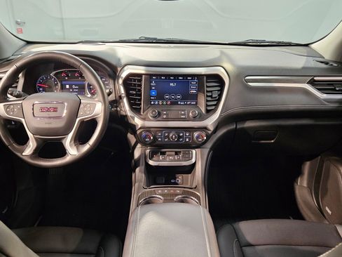 Used 2021 GMC Acadia SLT w/ Elevation Edition image 10