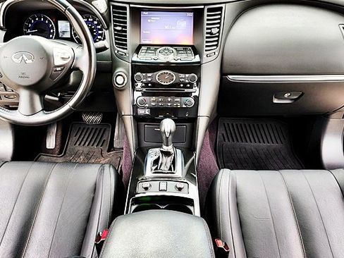 Used 2014 INFINITI QX70 2WD w/ Premium Package image 14