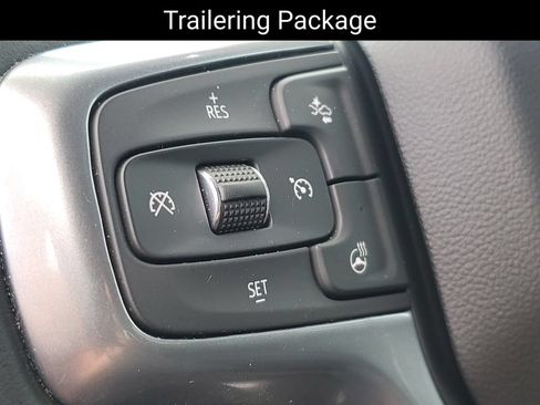 Certified 2024 Chevrolet Silverado 1500 LT AWD/4WD image 11