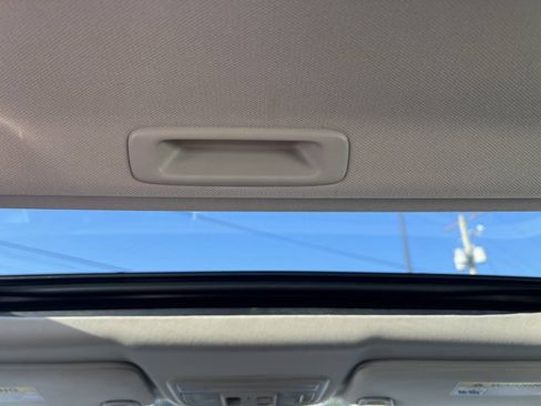 Used 2018 Honda Civic EX-L image 14