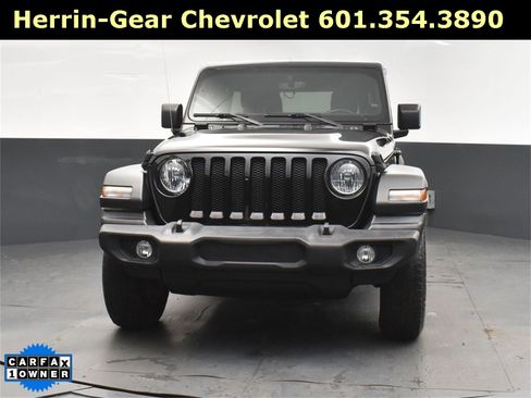 Used 2021 Jeep Wrangler Unlimited Islander image 10