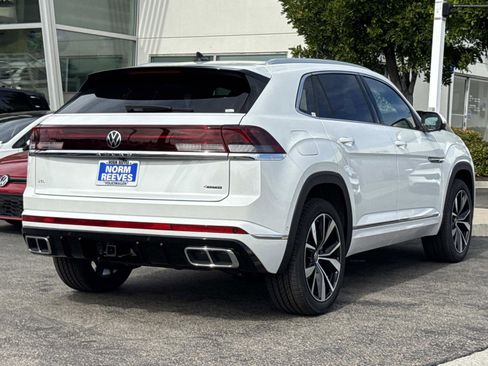New 2026 Volkswagen Atlas Cross Sport SEL Premium R-Line image 5