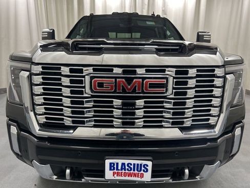 Used 2024 GMC Sierra 2500 Denali w/ Technology Package image 7