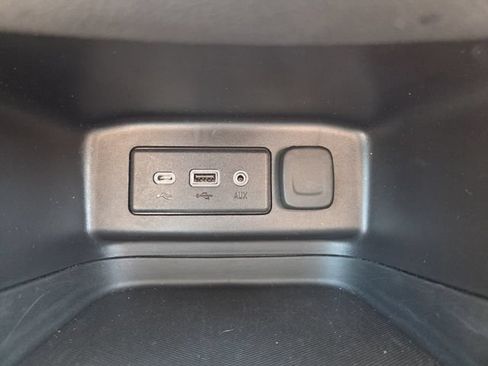Used 2024 Chevrolet Equinox LT AWD/4WD image 28