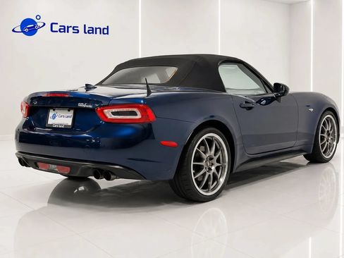 Used 2020 FIAT 124 Spider RWD image 3