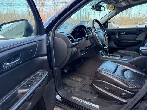 Used 2016 Chevrolet Traverse LTZ image 16