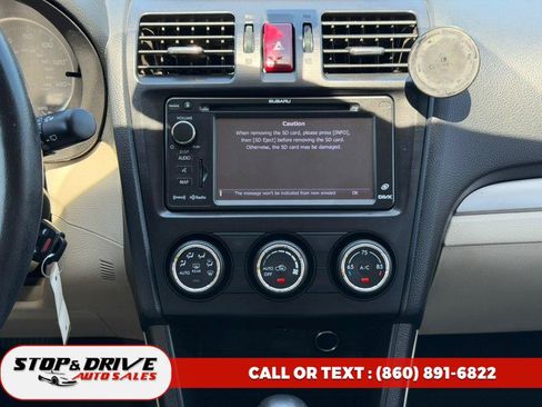 Used 2013 Subaru Crosstrek 2.0i Limited AWD/4WD image 11