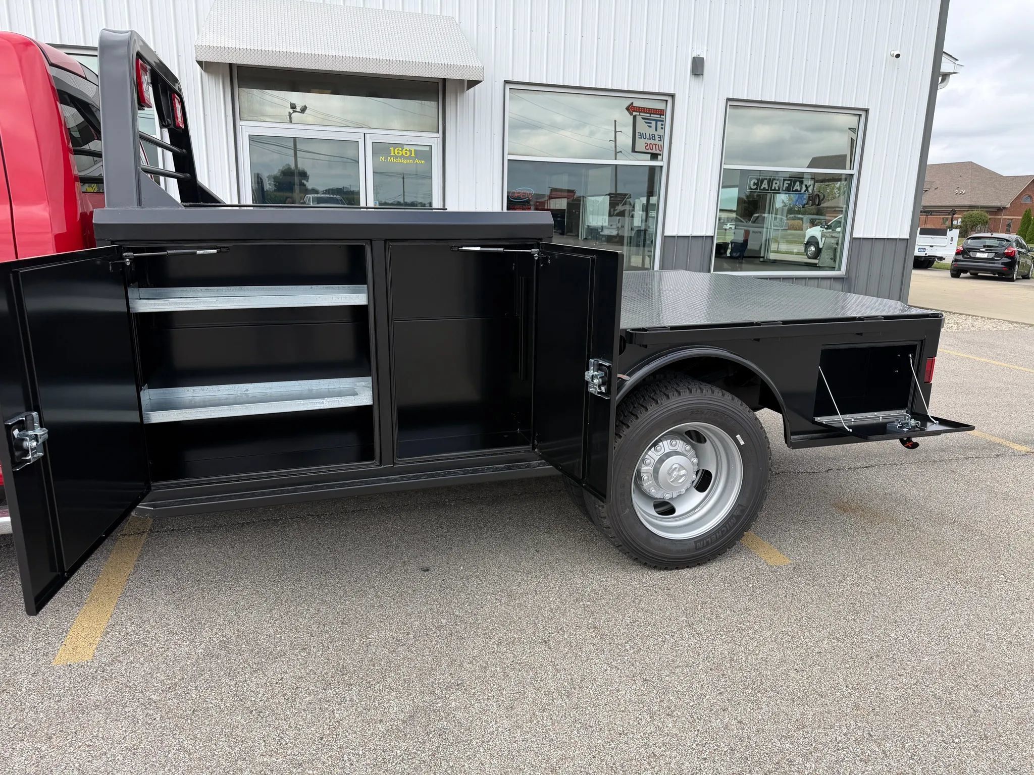 Used 2024 RAM 5500 Tradesman AWD/4WD image 2
