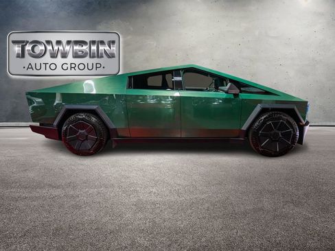 Used 2024 Tesla Cybertruck Cyberbeast AWD/4WD image 6