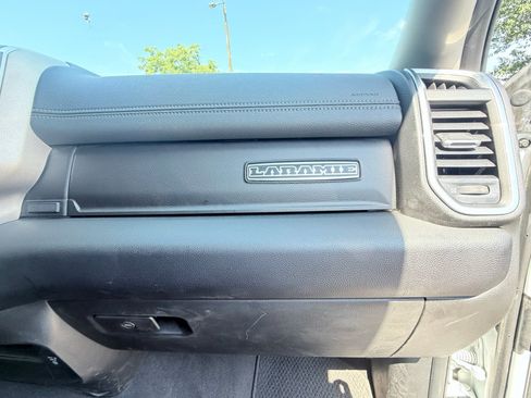 Used 2024 RAM 2500 Laramie AWD/4WD image 18