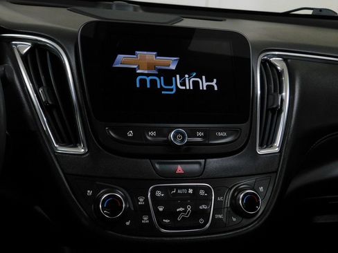 Used 2016 Chevrolet Malibu Premier w/ Driver Confidence Package II image 42