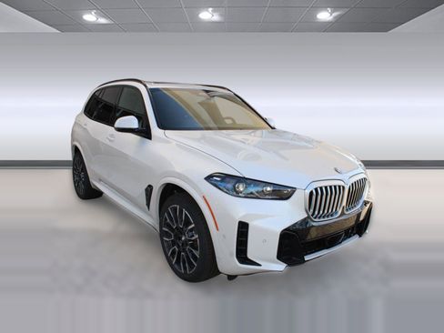 New 2026 BMW X5 sDrive40i w/ M Sport Package image 7