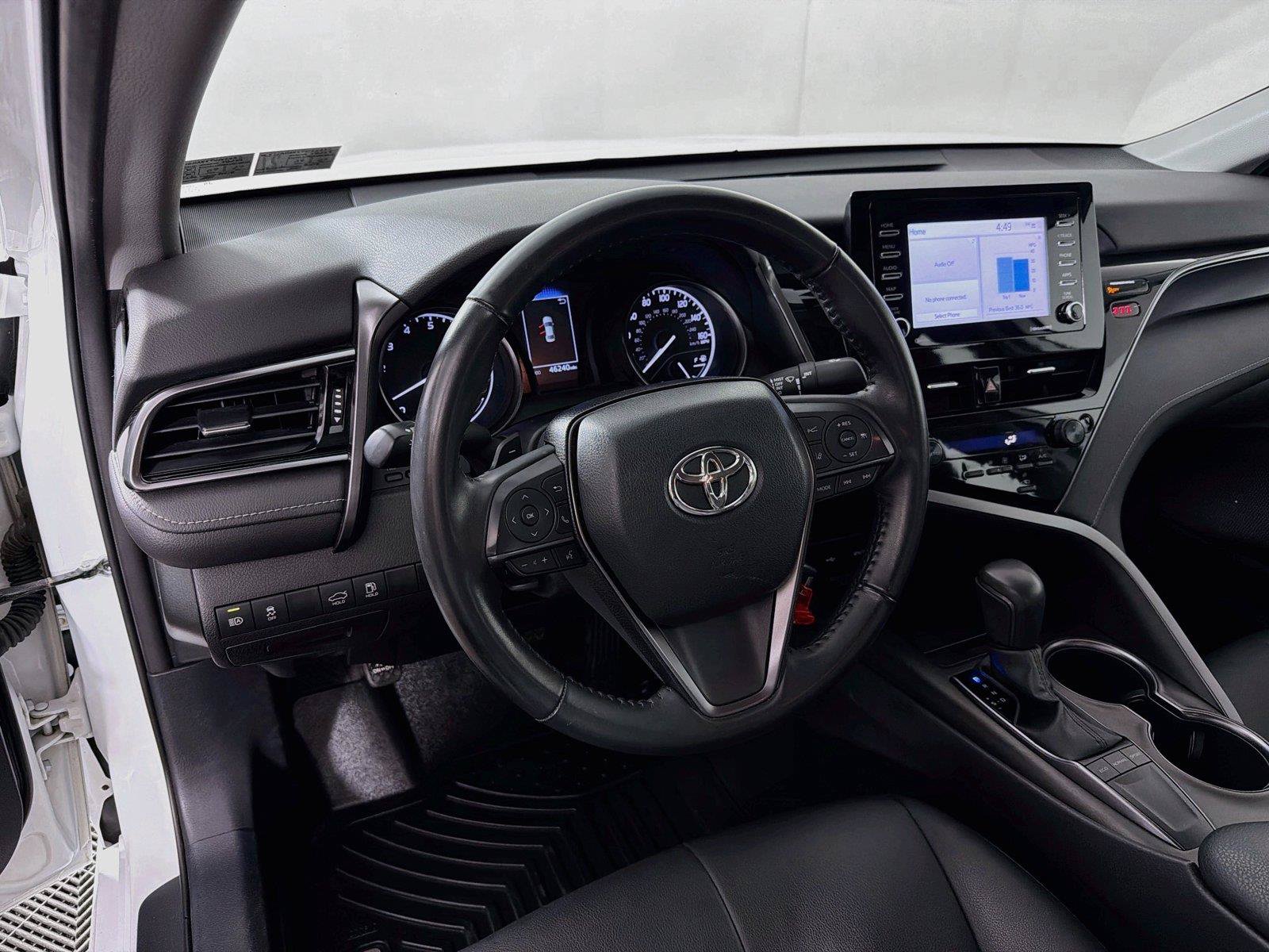Used 2023 Toyota Camry SE FWD image 16