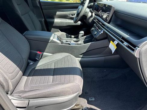 New 2026 Hyundai Santa Cruz SE FWD image 11