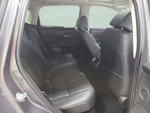 Certified 2025 Honda HR-V EX-L image 16