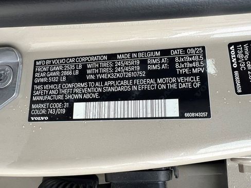 New 2026 Volvo EX30 Plus w/ Protection Package Premier AWD/4WD image 27