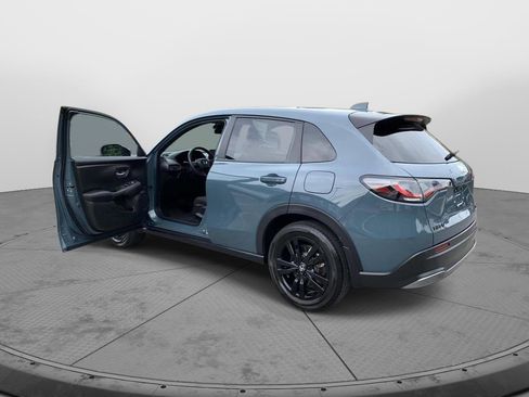 Certified 2026 Honda HR-V Sport image 10
