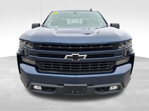 Used 2019 Chevrolet Silverado 1500 RST w/ All-Star Edition AWD/4WD image 2