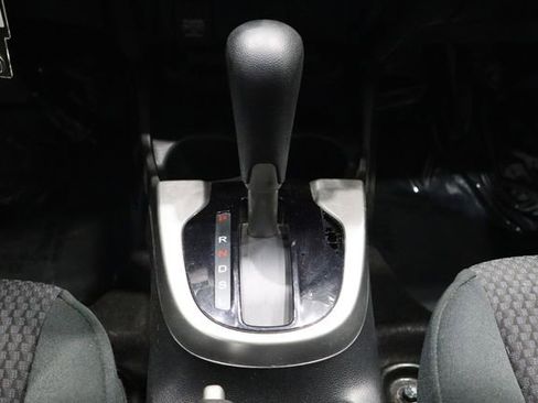 Used 2019 Honda Fit LX image 32