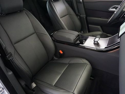 New 2026 Land Rover Range Rover Velar Dynamic SE image 24