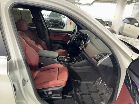 Used 2023 BMW X3 sDrive30i w/ Premium Package RWD image 10