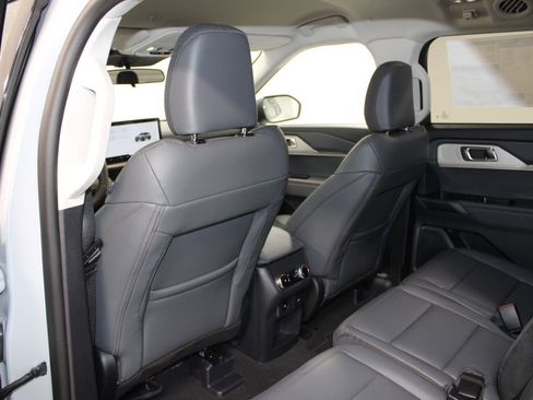 New 2026 Ford Explorer Active image 26