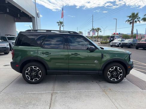 Used 2024 Ford Bronco Sport Outer Banks w/ Tech Package AWD/4WD image 8