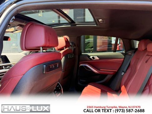Used 2021 BMW X6 xDrive40i w/ Premium Package 2 AWD/4WD image 10