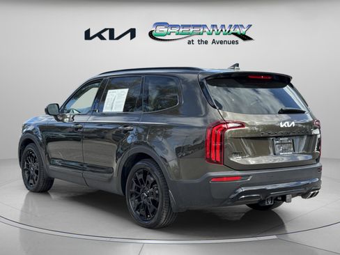 Certified 2022 Kia Telluride EX w/ EX Premium Package image 5