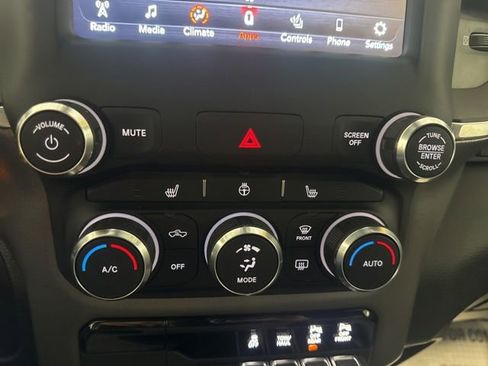 Used 2021 RAM 1500 Big Horn AWD/4WD image 21