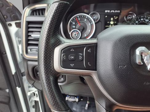 Used 2024 RAM 3500 Tradesman w/ Chrome Appearance Group AWD/4WD image 10