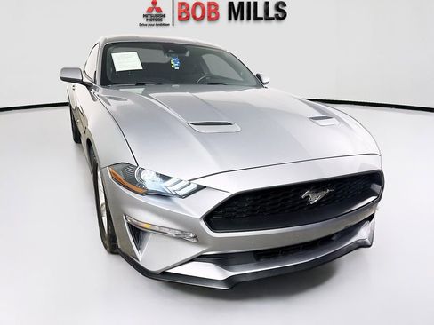 Used 2023 Ford Mustang Coupe RWD image 1