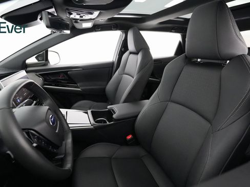 Used 2024 Subaru Solterra Touring w/ Touring Package image 7