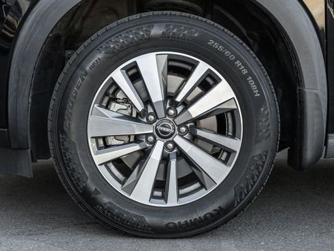 Used 2023 Nissan Pathfinder SL image 15