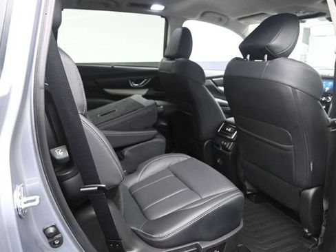 Used 2022 Subaru Ascent Limited AWD/4WD image 25