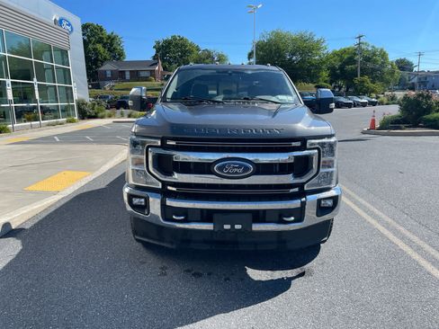 Used 2022 Ford F250 XLT w/ XLT Premium Package AWD/4WD image 8