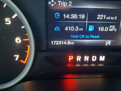 Used 2018 Ford F150 XLT w/ Equipment Group 302A Luxury AWD/4WD image 25